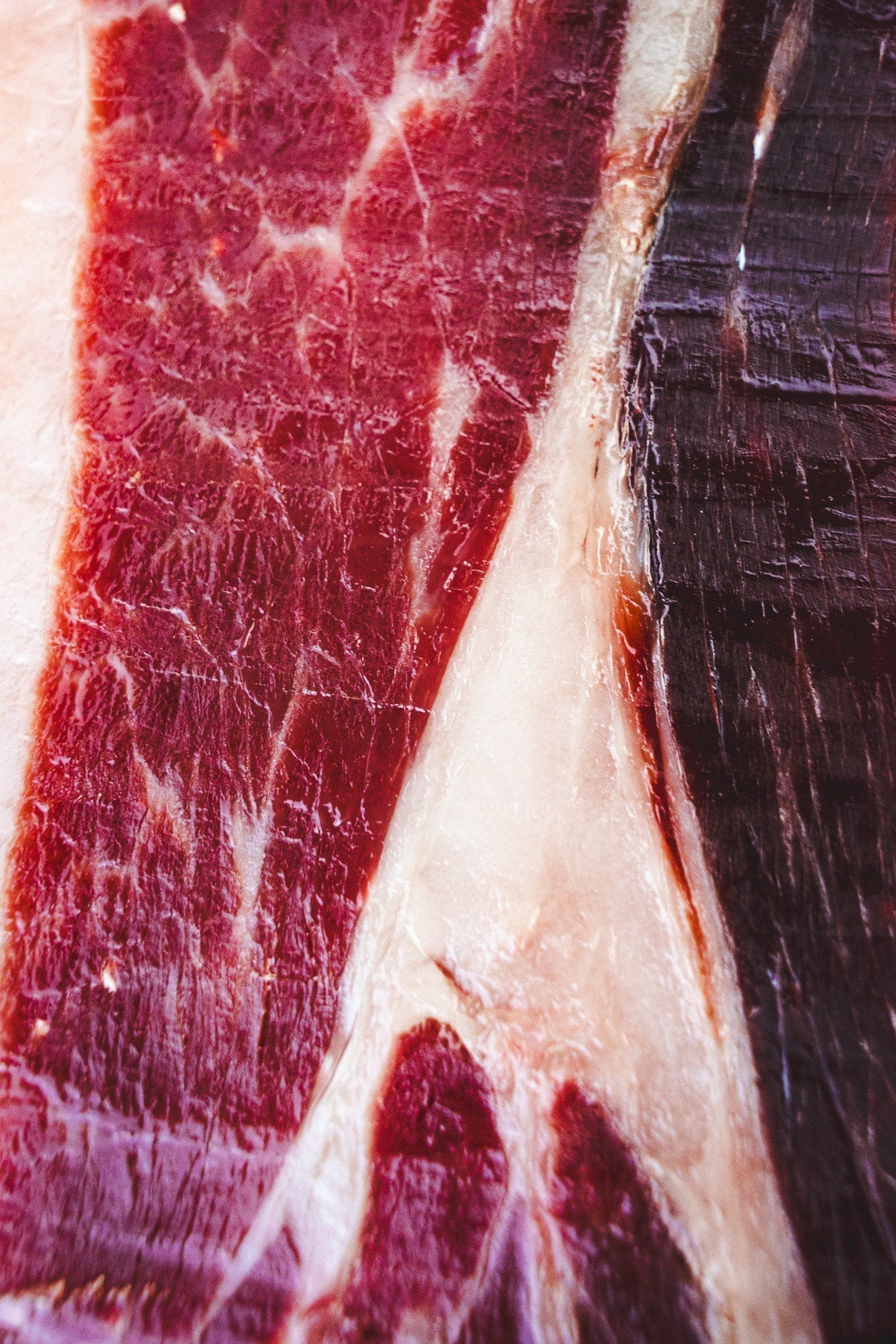 Las diferentes partes de un jamón ibérico y de una paleta ibérica